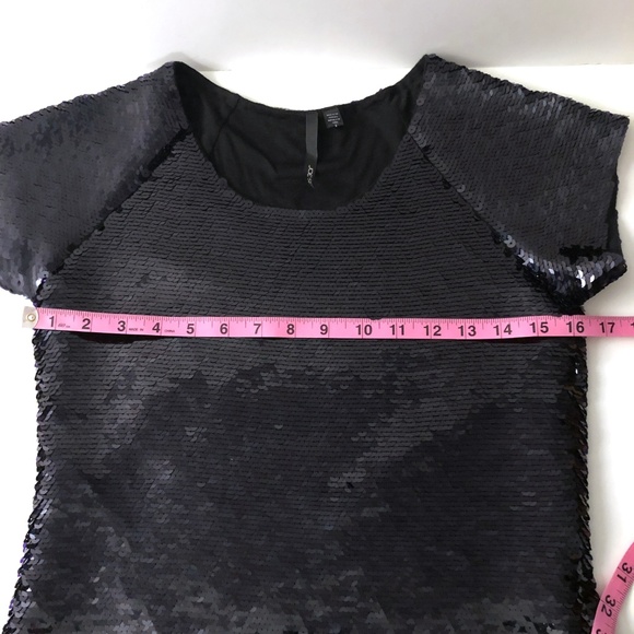 Joe’s Jeans Black Sequin Top Size Small like new - Picture 7 of 8